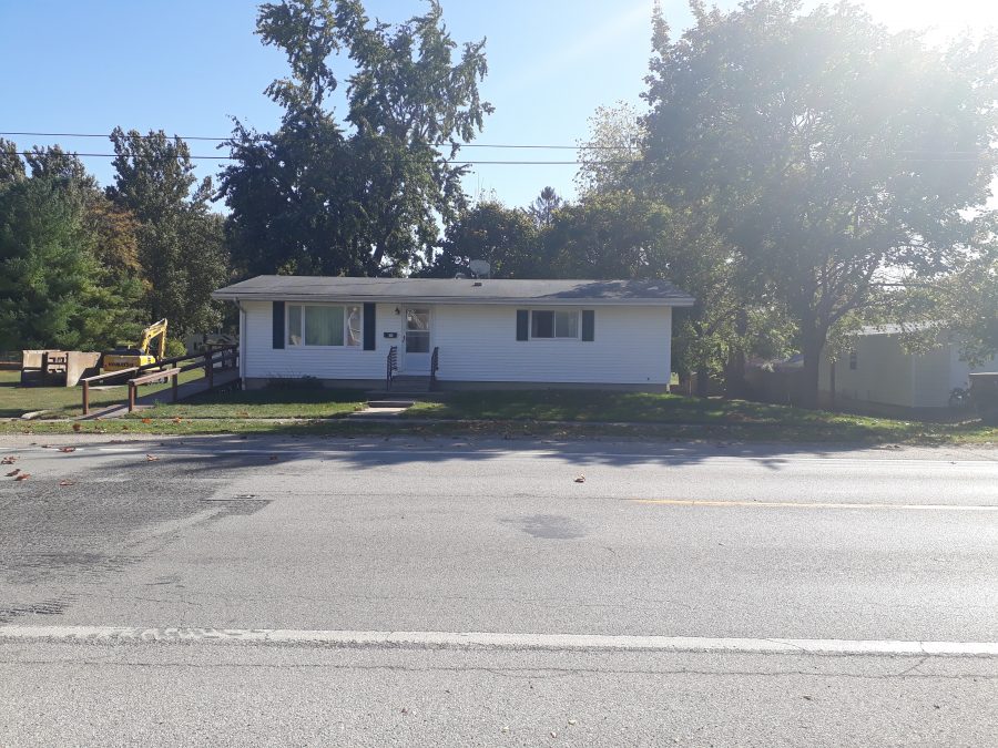 266 E Elm St Front