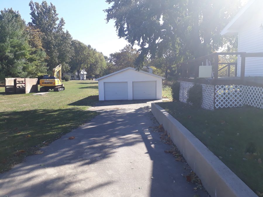 266 E Elm St Garage Front View