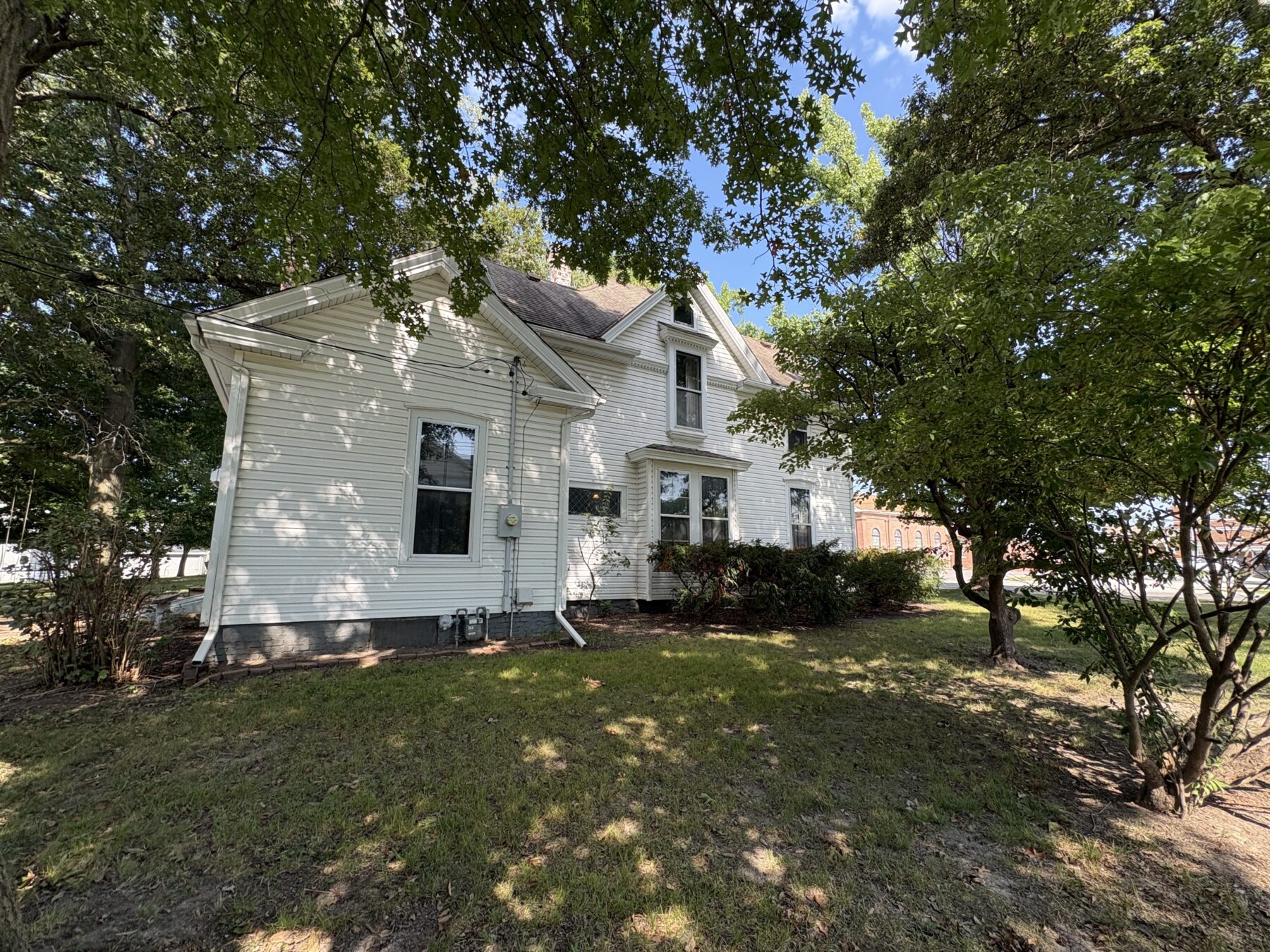 Keebler exterior 7